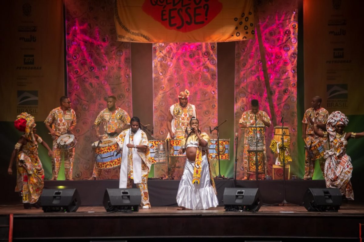 Ilê Aiyê faz último ensaio geral antes do Carnaval neste domingo (5)
