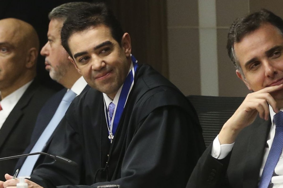 TCU vai cobrar ‘no CPF’ de cada um que participou do atentado, diz Bruno Dantas