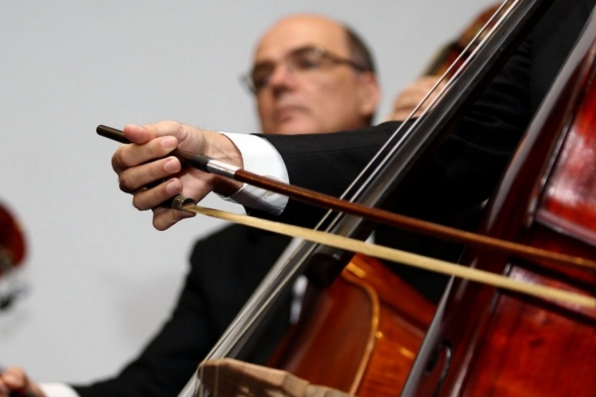 Teatro Castro Alves abre inscrições para 1ª edição de 2023 de cursos de iniciação à música sinfônica