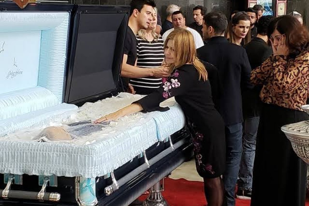 'Por que você foi para lá?', diz companheira de Gugu sobre corpo