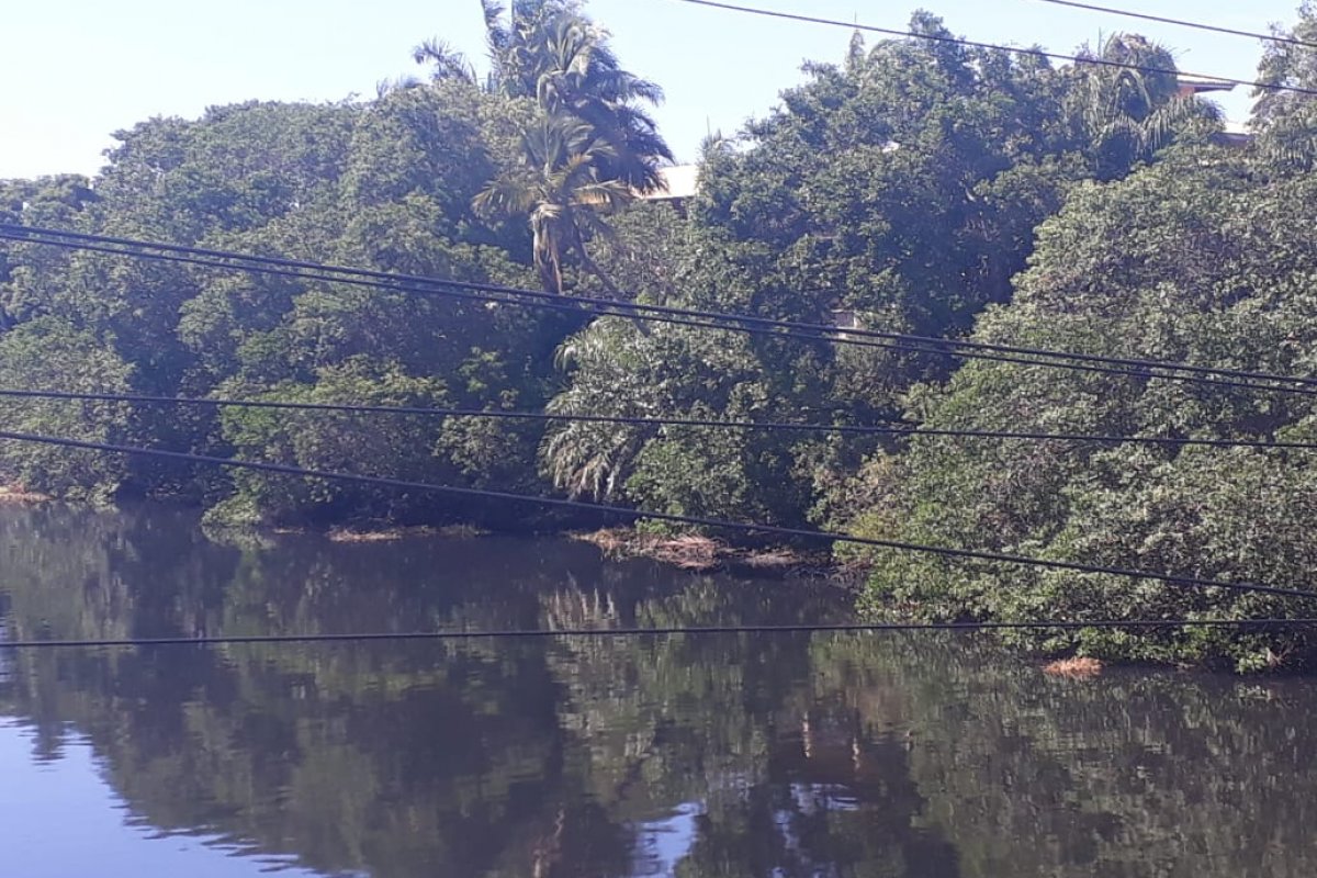 Sesab vai construir hospital em área próxima a rio poluído
