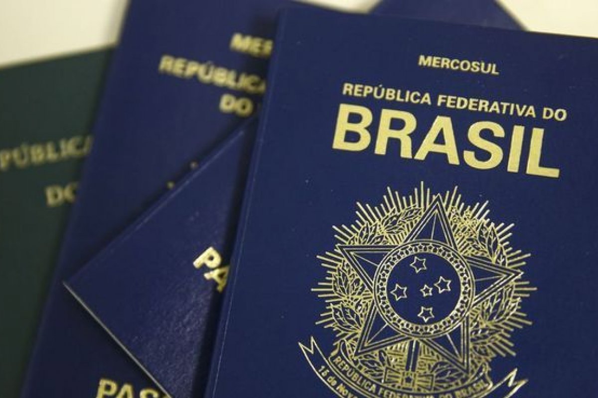 Número de emissão de passaportes registra quase o dobro em 2022