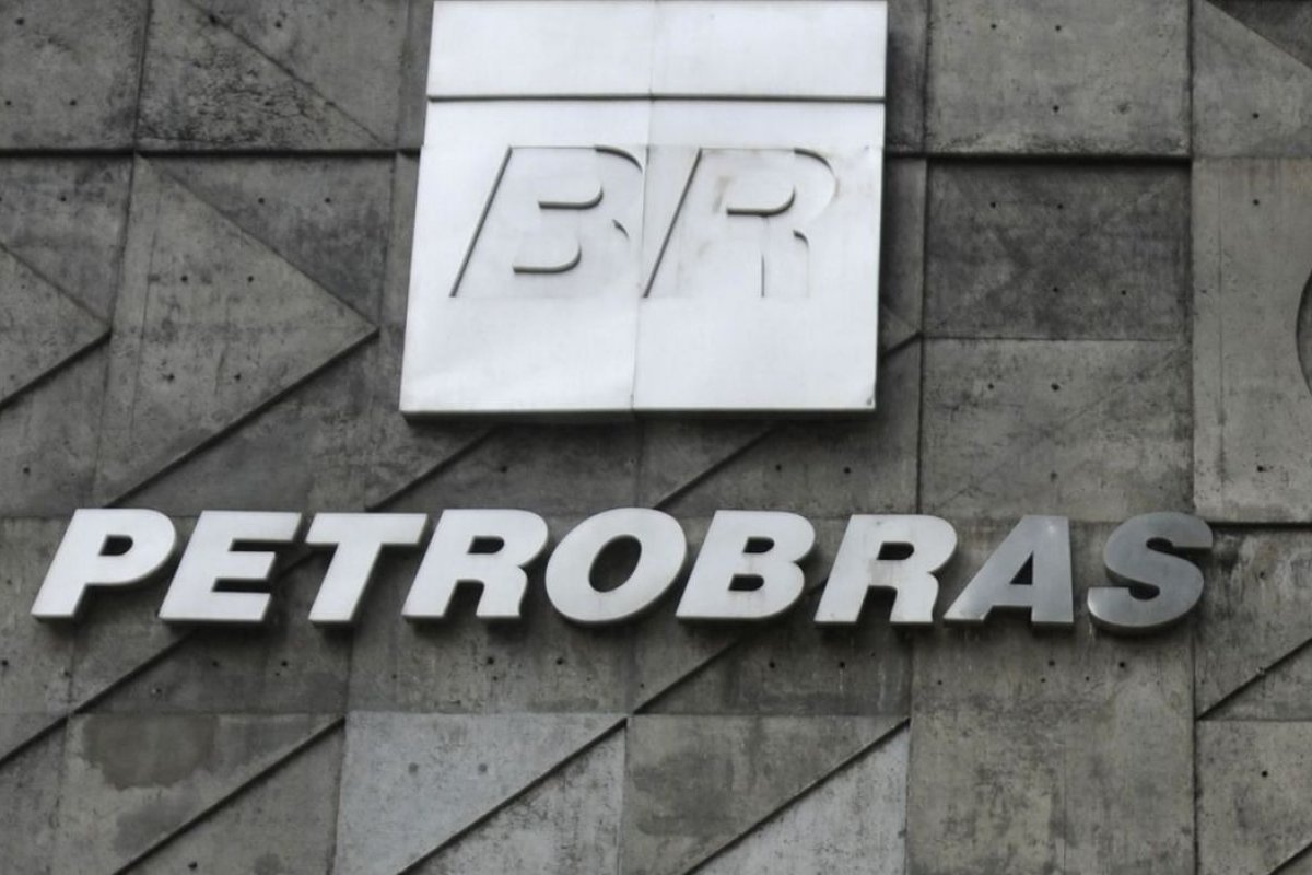 Petrobras tem alta do Ibovespa nesta segunda-feira (6)