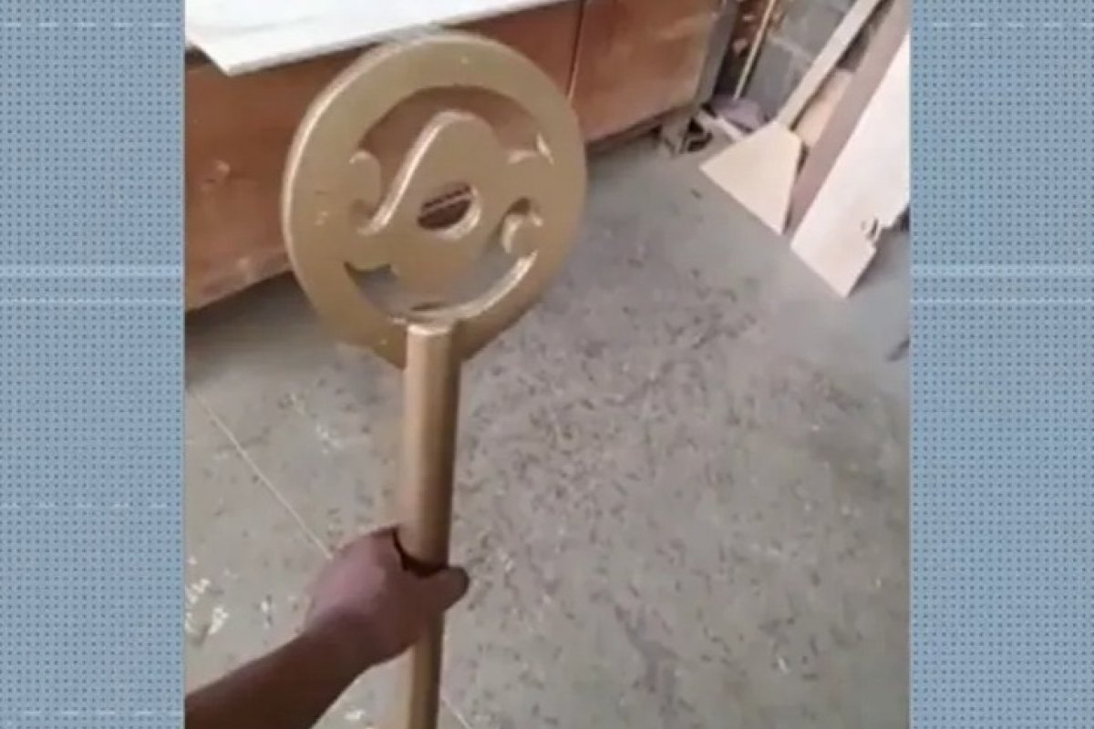 Chave que simboliza abertura do carnaval está pronta e será entregue ao Rei Momo na quinta-feira de Carnaval