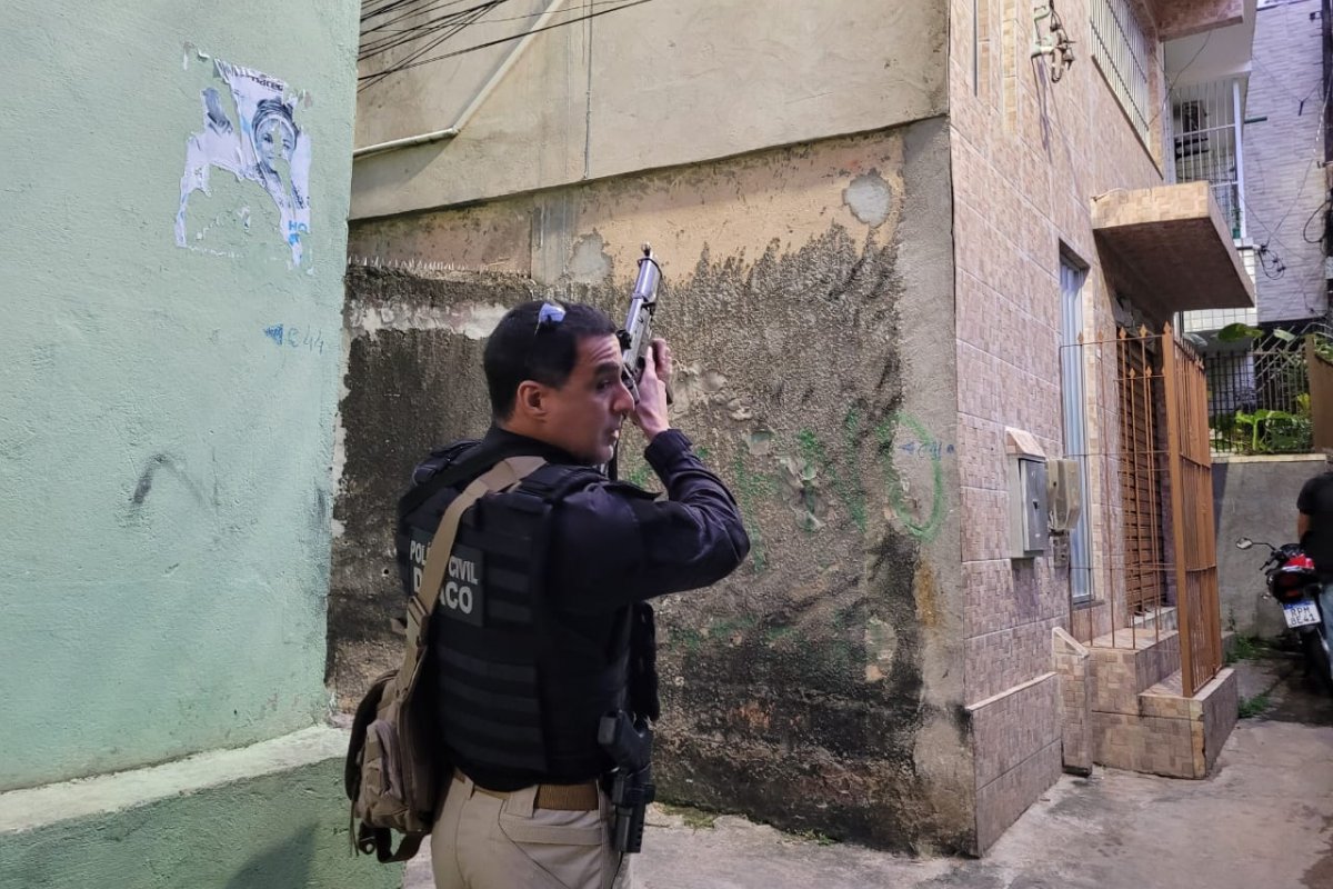 Operação Garrote: três suspeitos são presos por tráfico de drogas no Calabar