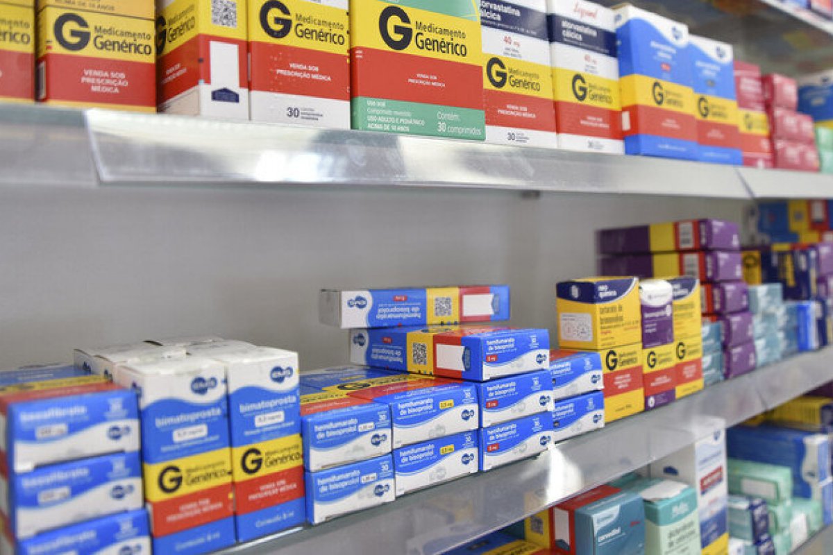 Portaria da Anvisa causa 'apagão' nos dados de venda de remédios controlados