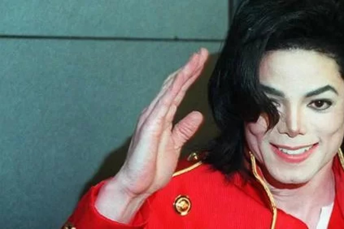 Sony busca adquirir metade do catálogo musical de Michael Jackson, diz revista