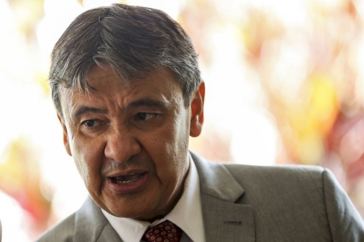 Wellington Dias cogita que 2,5 milhões recebem Bolsa Família de forma indevida