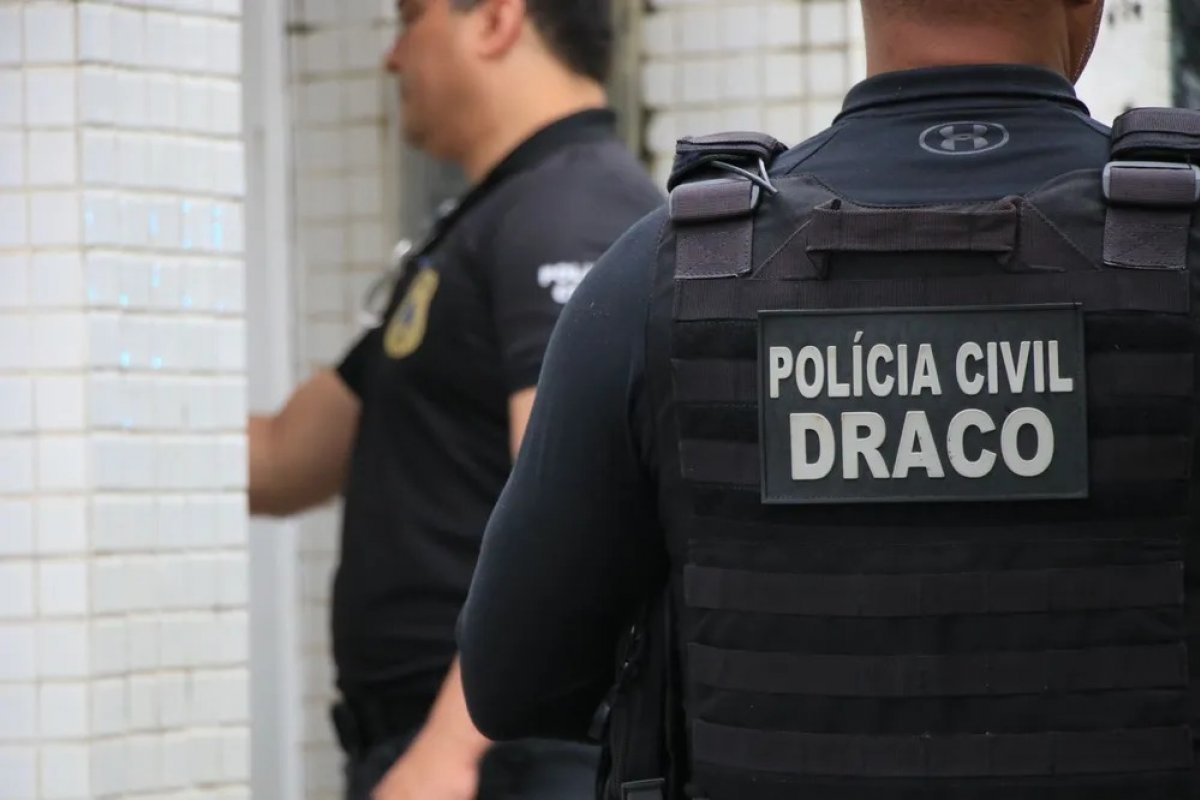 Homem apontado pela polícia como chefe do tráfico de drogas do Calabar é preso