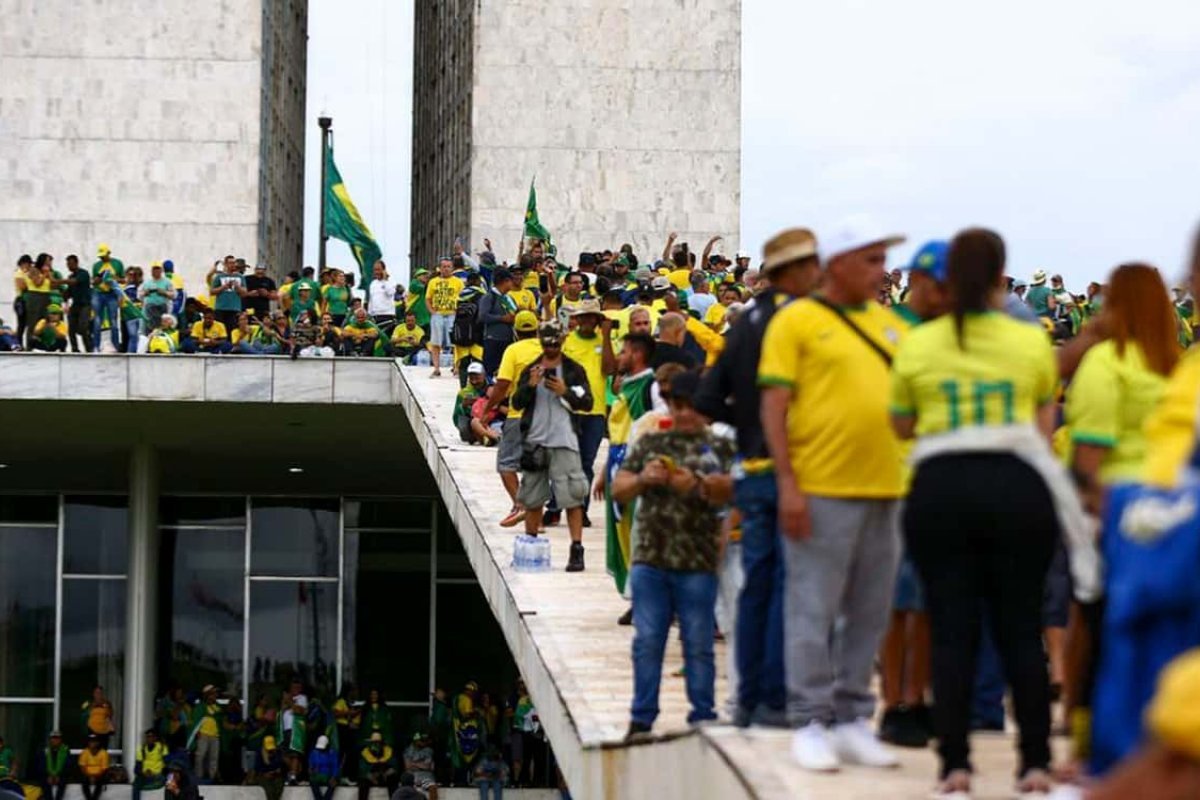 STM punirá militares que cometeram crimes no atentado em Brasília, diz futuro presidente