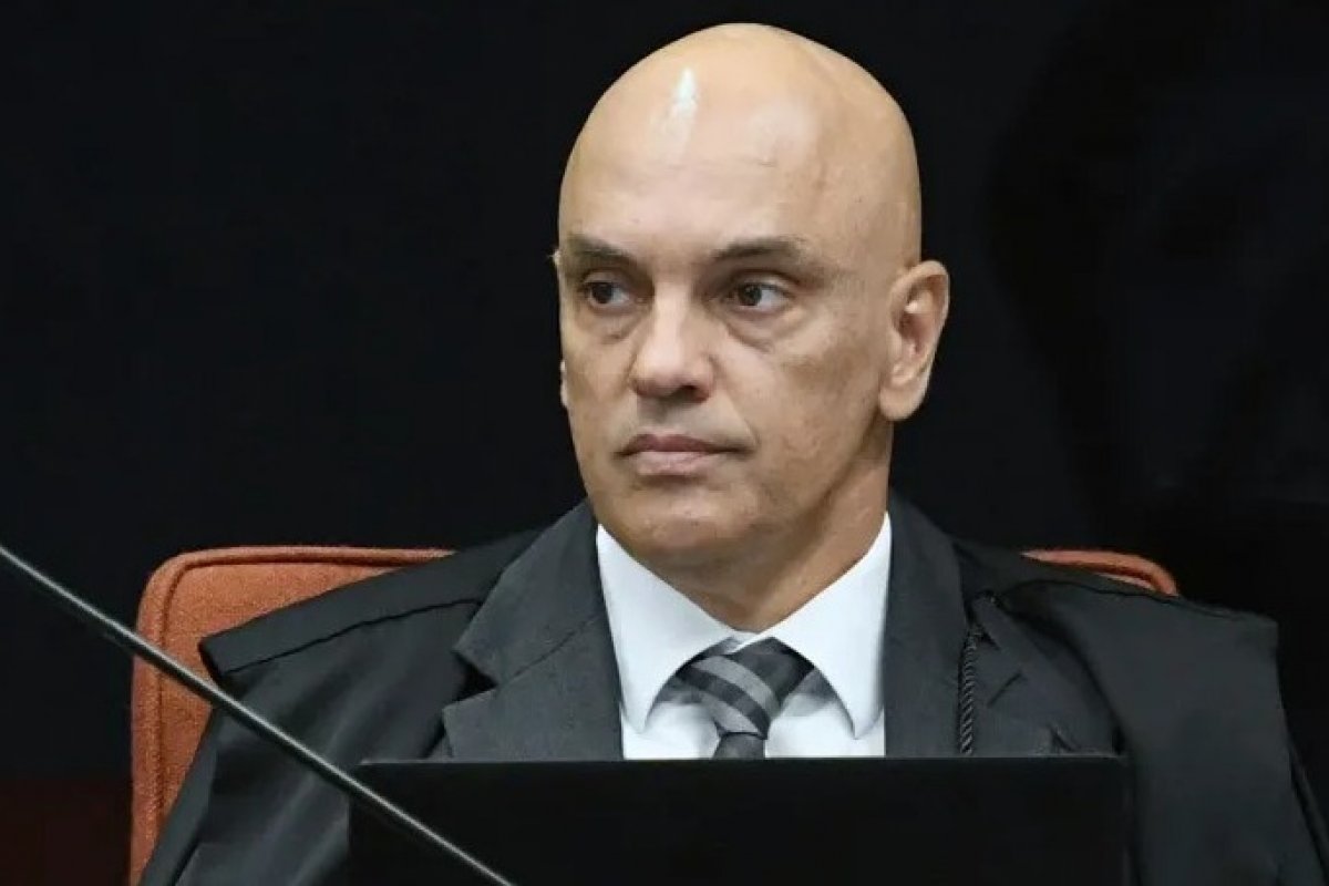 Moraes autoriza que TSE forneça dados da biometria à PF para identificar manifestantes do dia 8 de janeiro