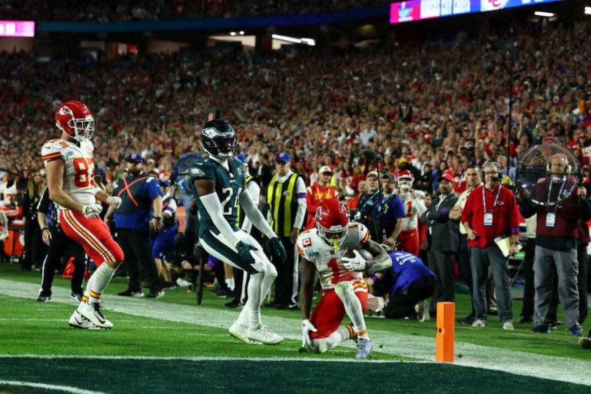 Chiefs conquista 3º título do Super Bowl após derrotar o Philadelphia Eagles