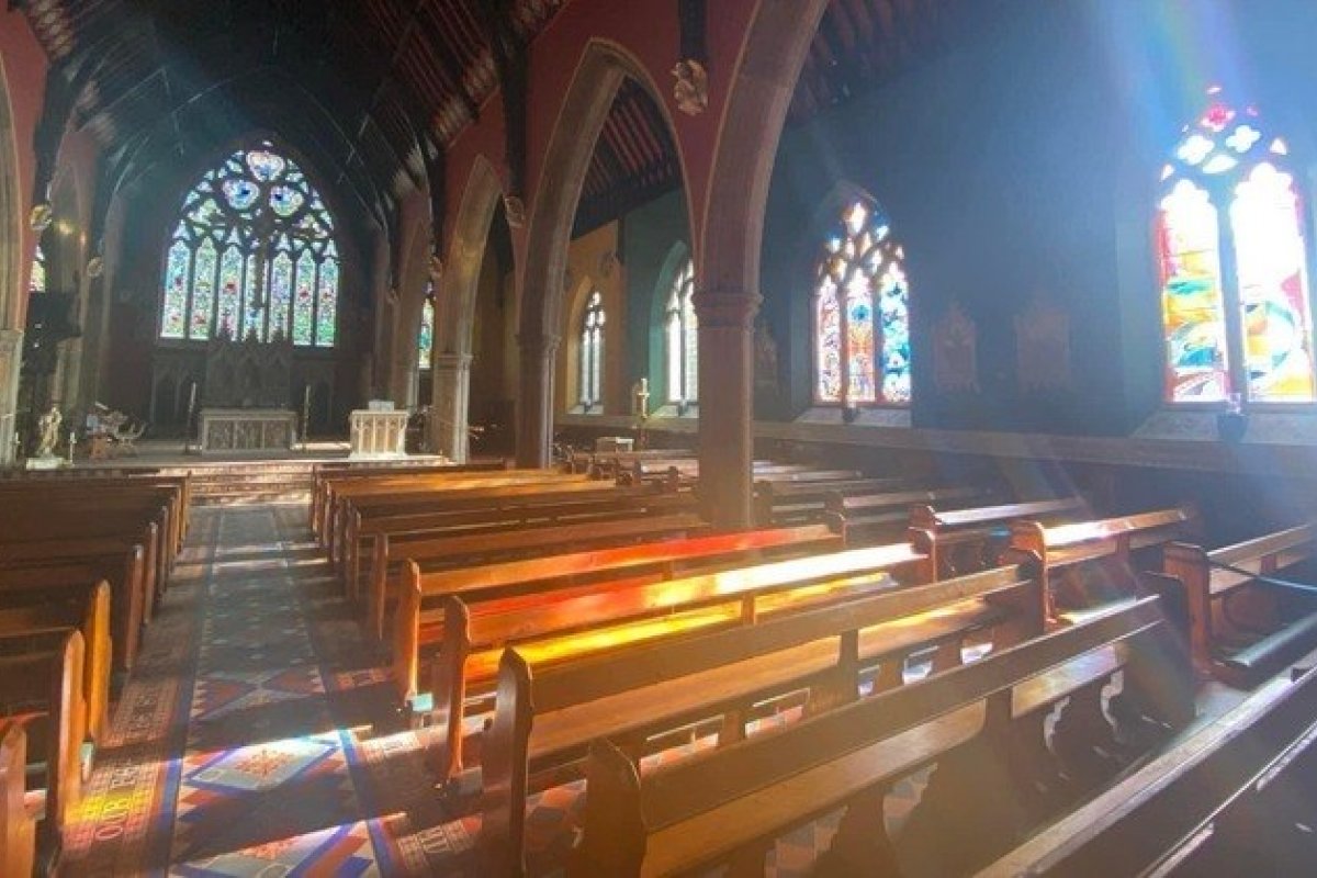 Mais 4,8 mil crianças foram abusadas por padres e membros da igreja católica de Portugal, aponta relatório