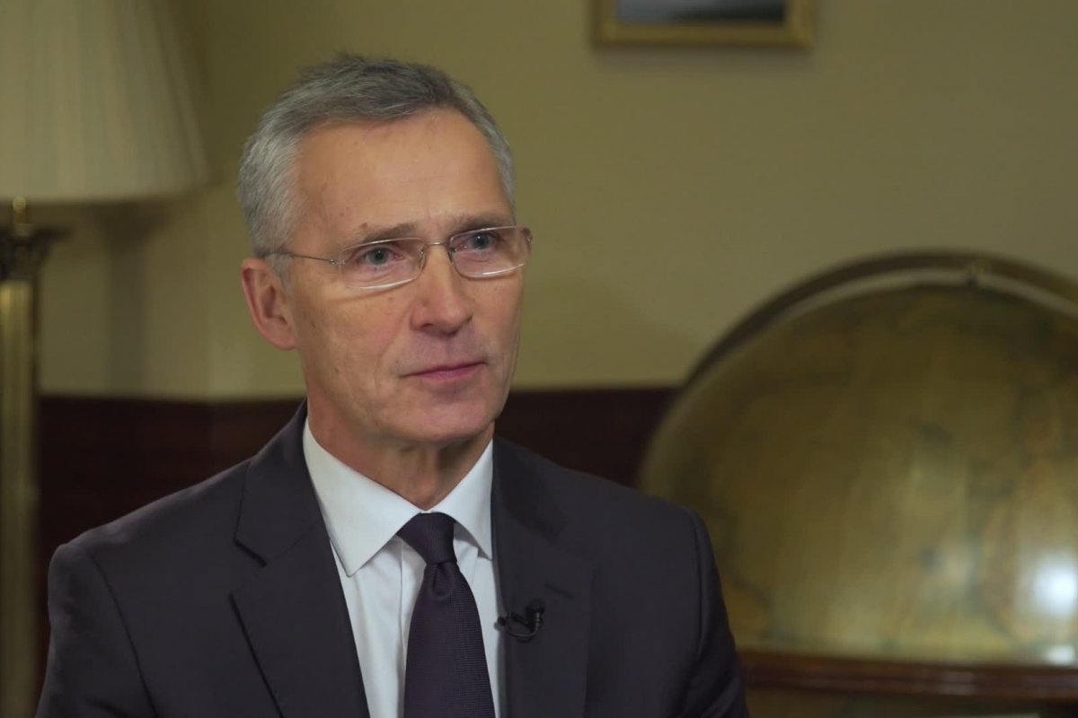 'Eles estão enviando mais tropas', diz secretário-geral da Otan sobre nova ofensiva russa