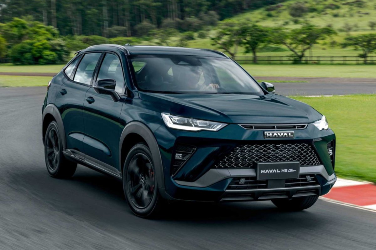 HAVAL H6 GT chega em março ao Brasil com motor híbrido