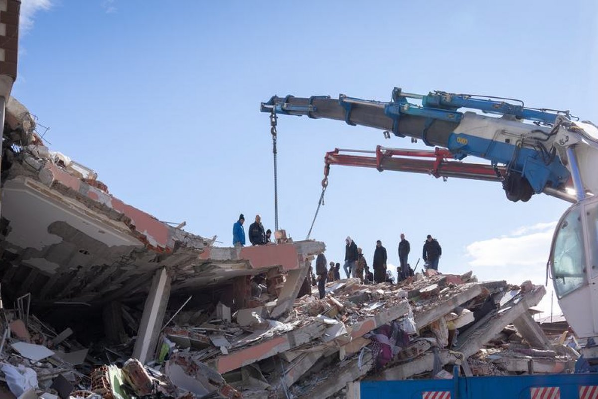 Catar pretende enviar moradias temporárias utilizadas na Copa do Mundo para Turquia e Síria