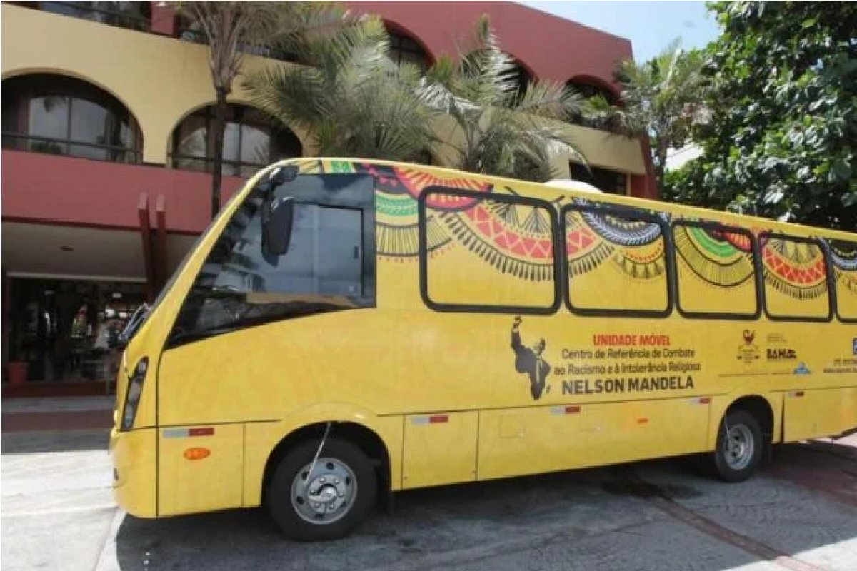 Governo da Bahia realiza campanha de combate ao racismo durante o Carnaval