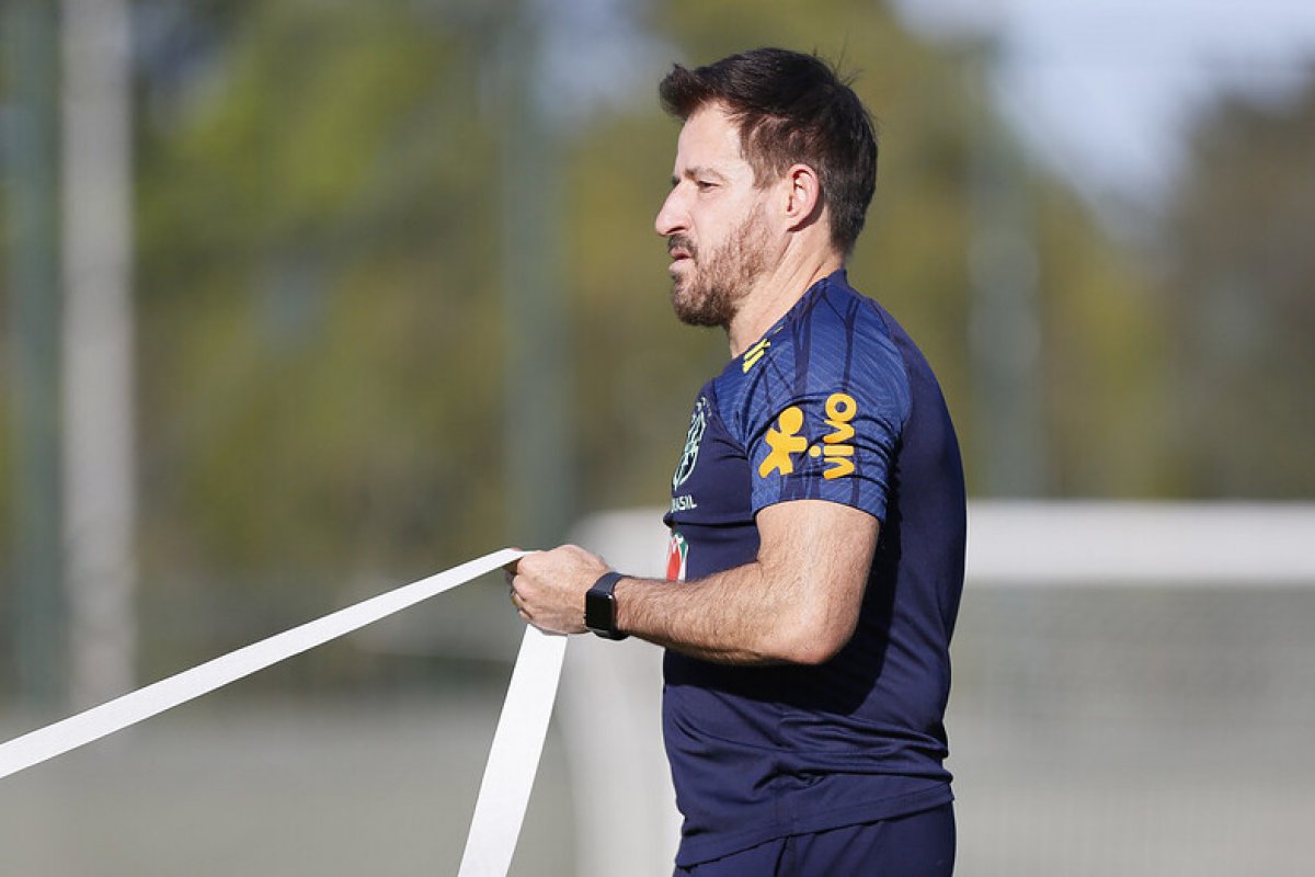 Ídolo do Vitória, Ramon Menezes será o treinador da Seleção para amistoso contra o Marrocos