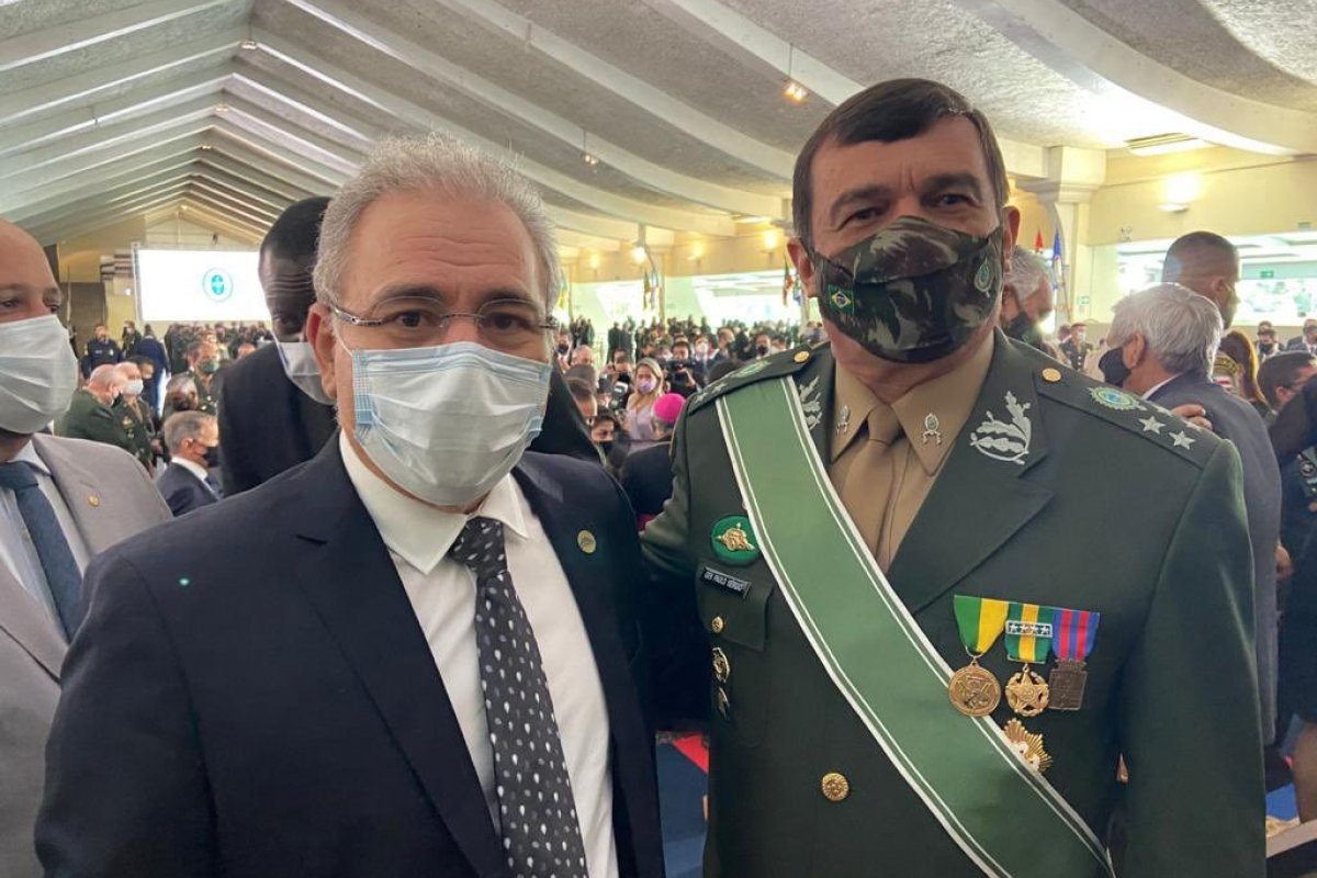 Ex-ministros de Bolsonaro receberão salário de R$ 39 mil por quarentena