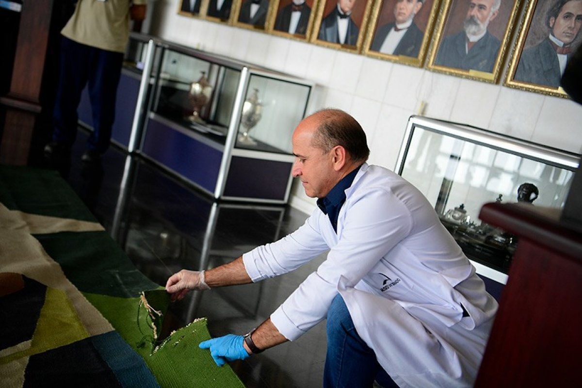 Planalto faz orçamento para restauro de obras de arte danificadas em atos de invasão