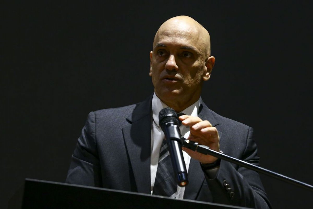 Alexandre de Moraes pede vista em julgamento sobre transferência de créditos de ICMS
