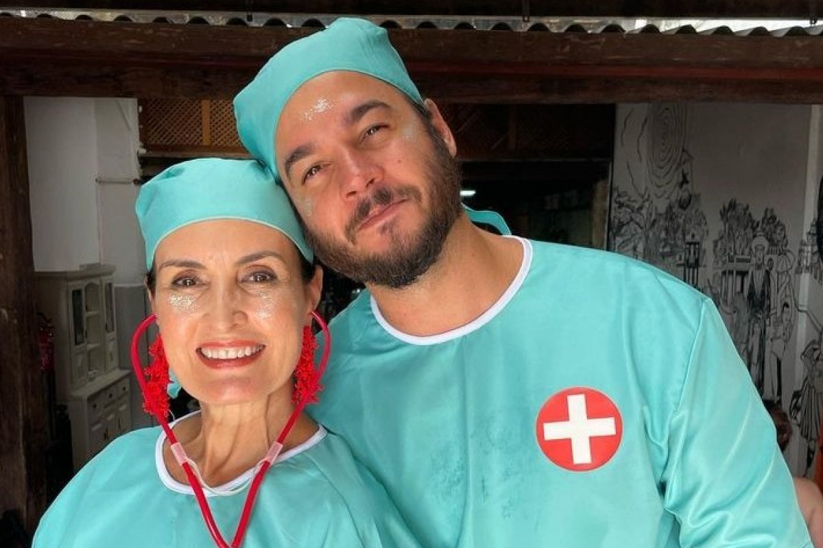 Fátima Bernardes se disfarça e se joga na folia em Olinda ao lado do namorado, Túlio Gadêlha!