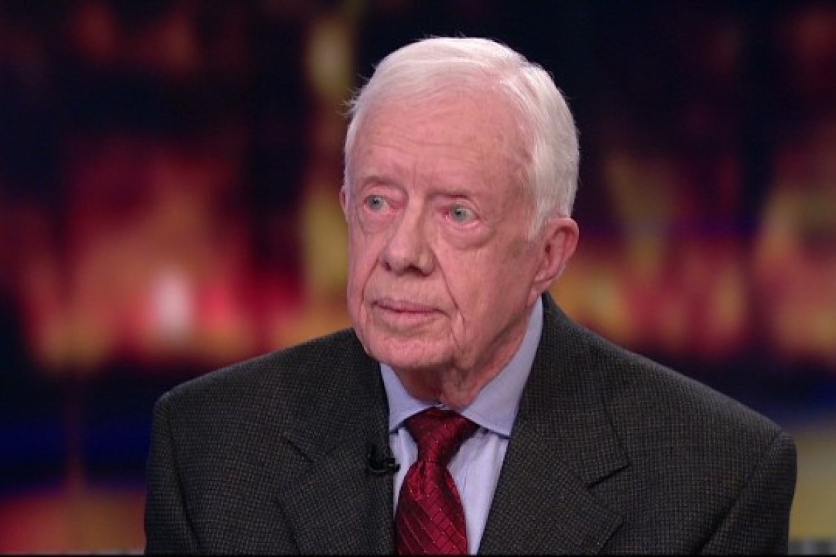 Ex-presidente dos EUA recebe 'cuidados paliativos' em casa