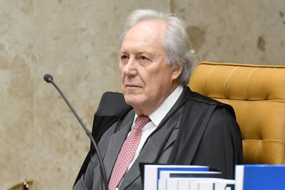 Ministro do STF encerra três processos contra o presidente Lula