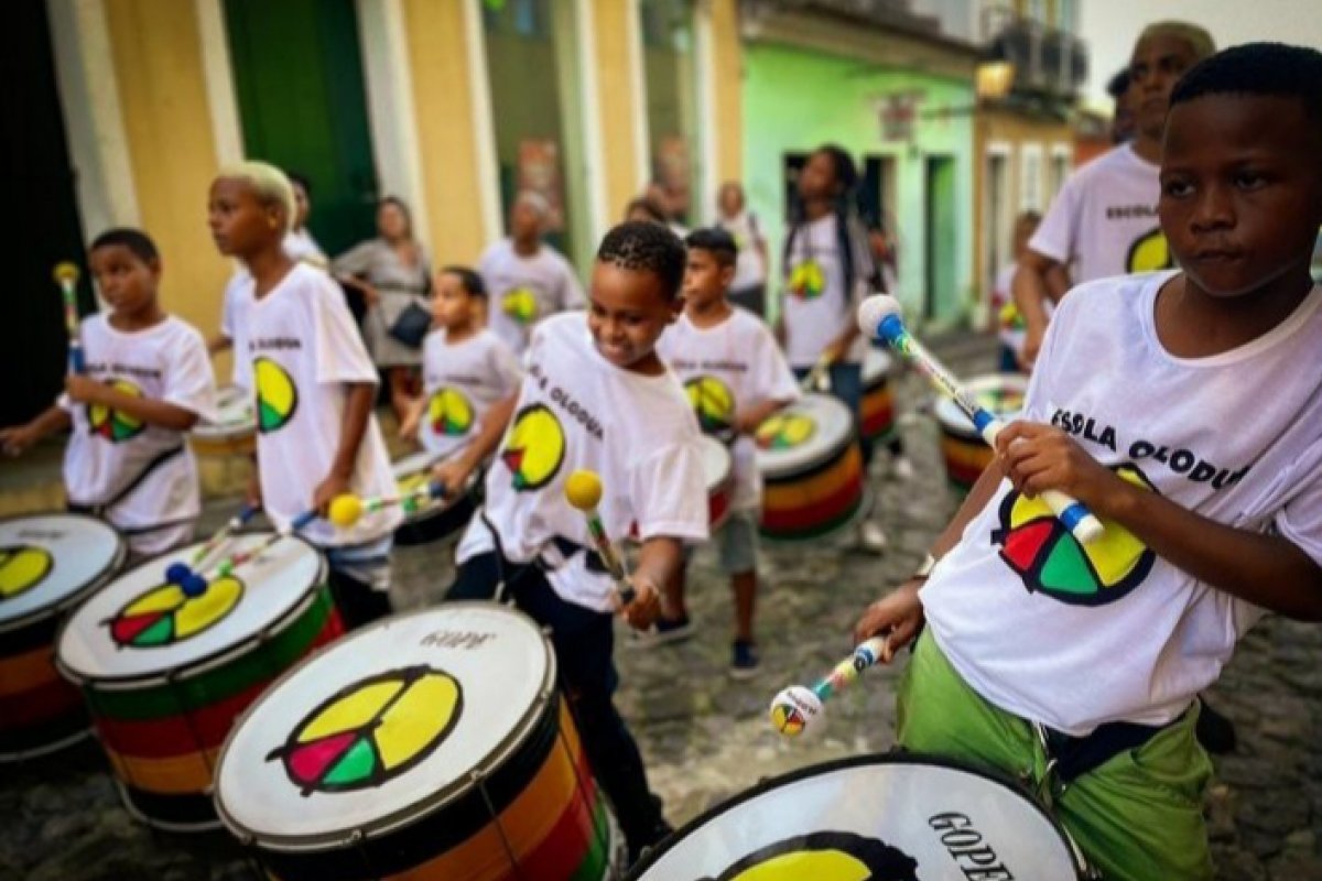 Bloco Olodum Mirim sairá sem cordas nas ruas do Pelourinho