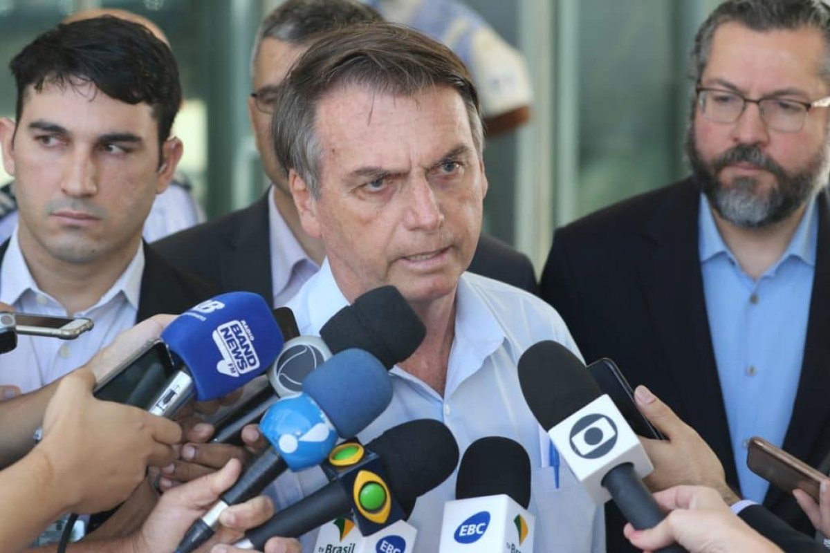 Novo partido criado por Bolsonaro se assemelha de legenda conservadoras estrangeiras