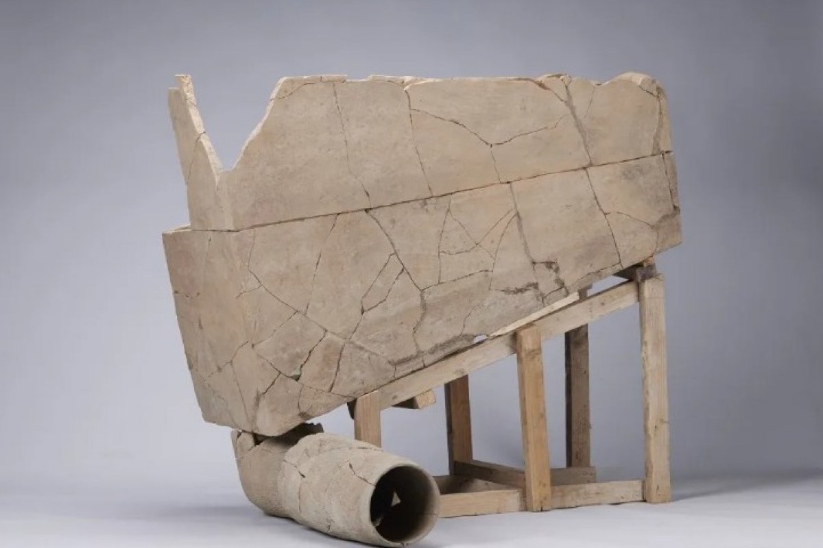 Vaso sanitário de 2.400 é descoberto por arqueólogos na China