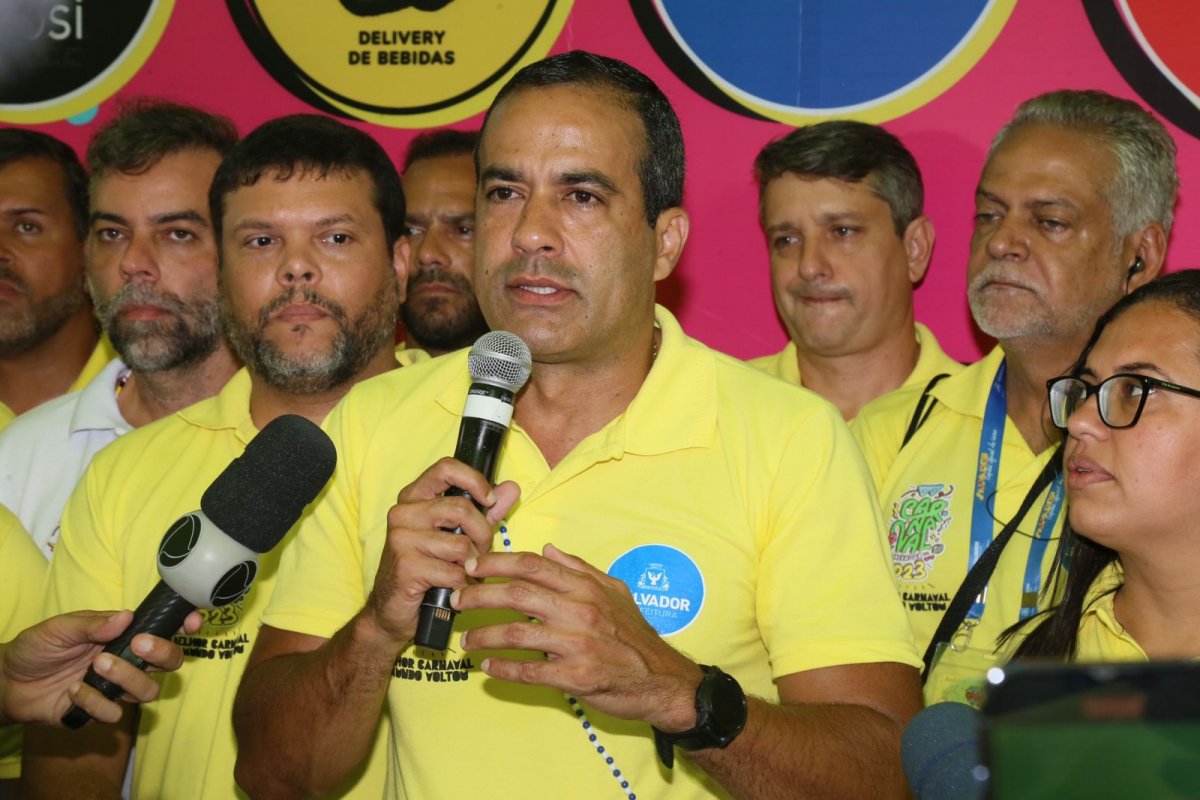 Bruno Reis comemora sucesso do Circuito Osmar no Carnaval 2023