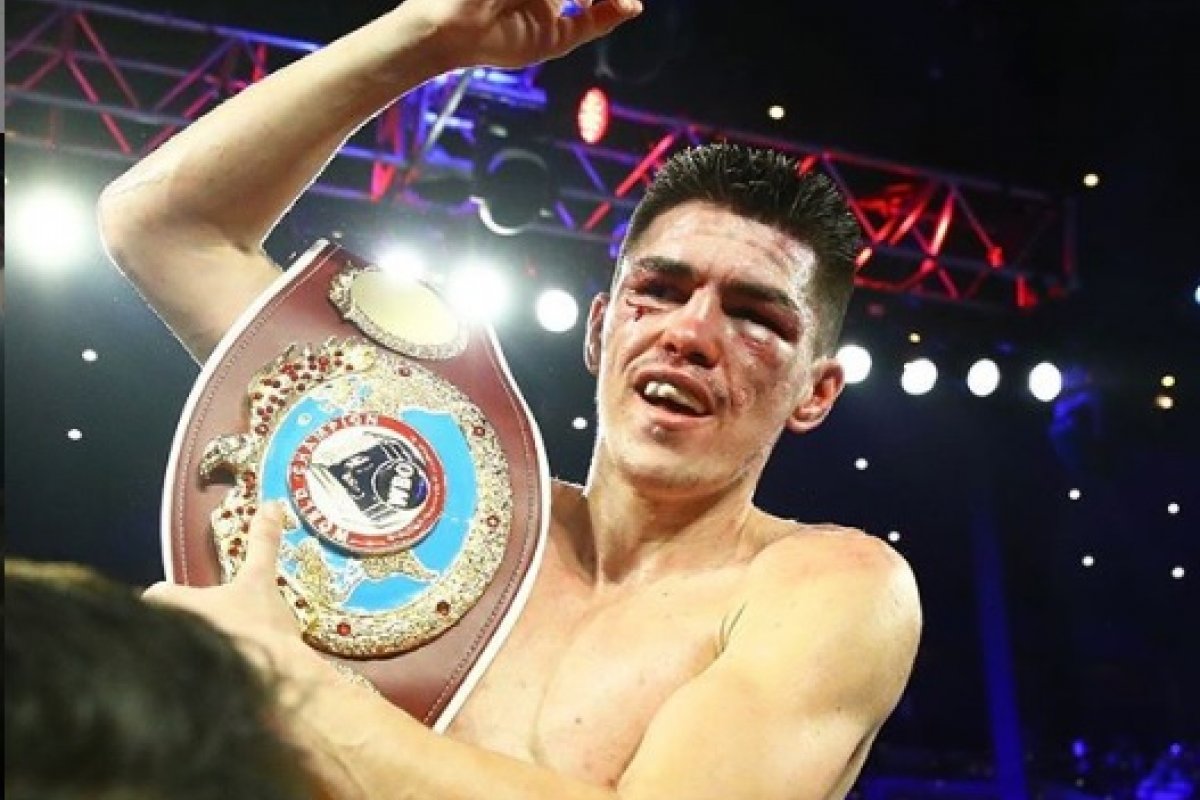 É do Brasil: Patrick Teixeira conquista título mundial de boxe