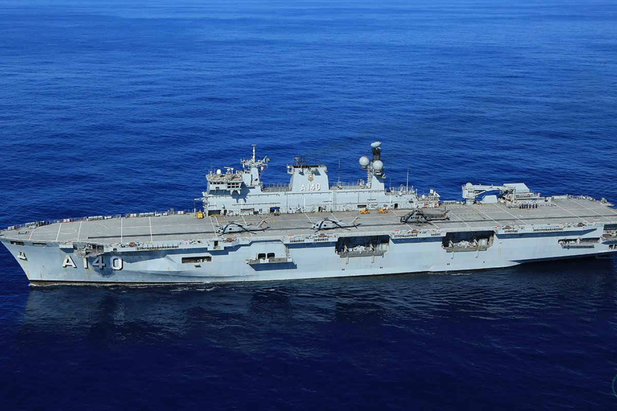 Navio-capitânia para auxíliar dos afetados pelas chuvas deve chegar em São Sebastião na quinta-feira (23)