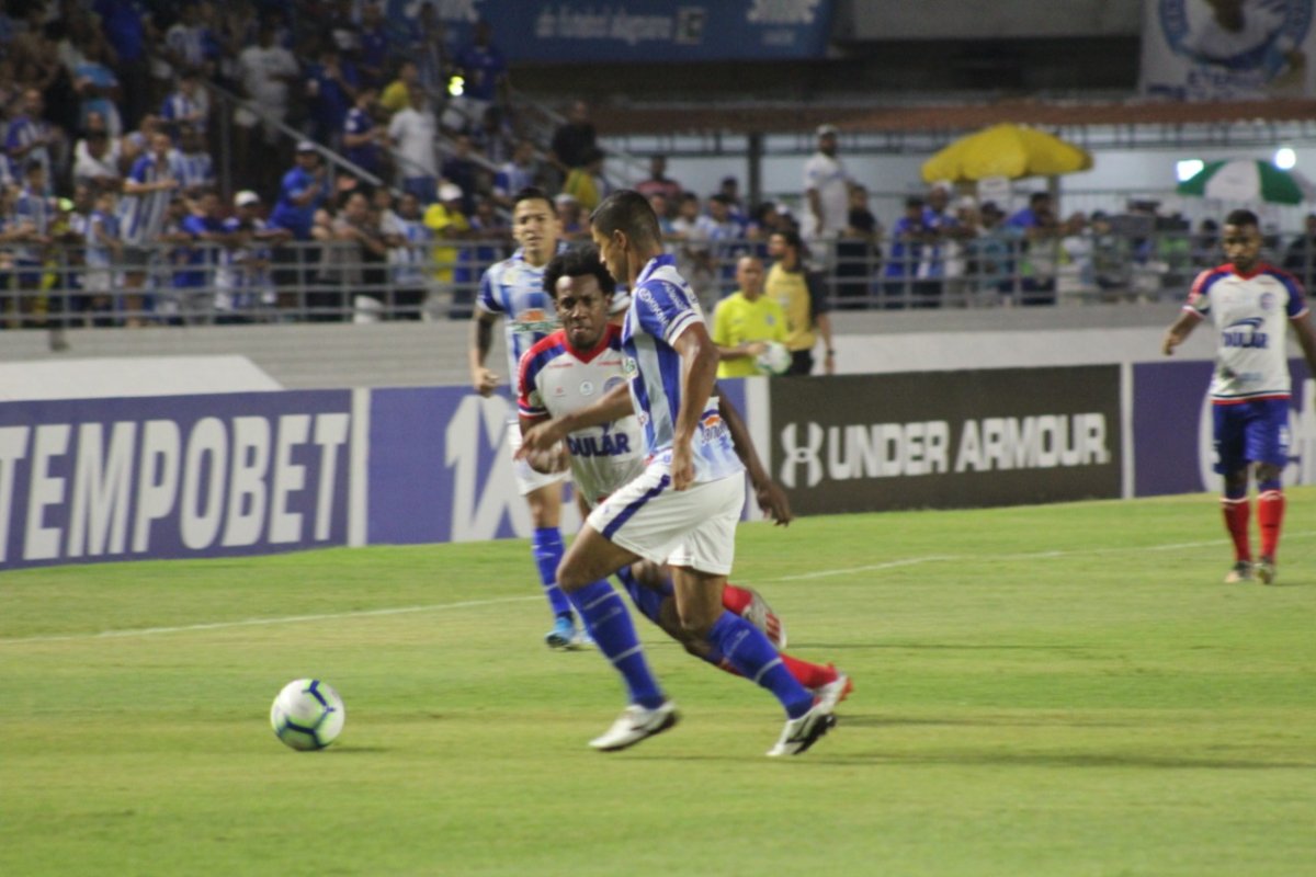 Bahia vence CSA e encerra sequência de nove jogos sem vitória