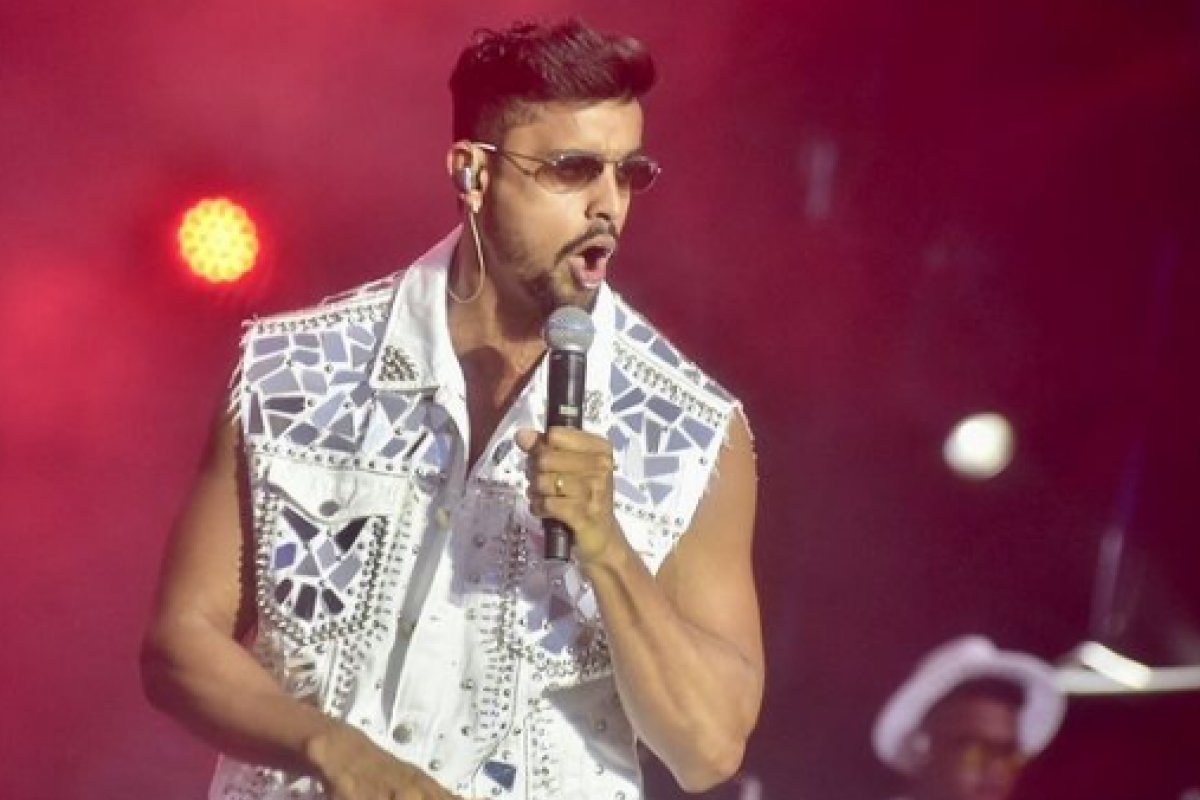 Cantor Lincoln é internado em UTI em estado grave