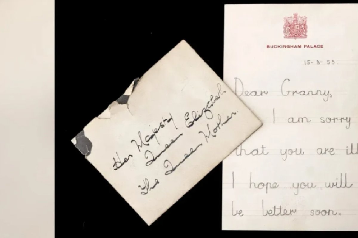 Carta de Rei Charles III para sua avó é encontrada em sótão de britânicos
