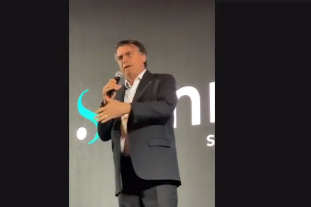 Vídeo: Bolsonaro volta a defender presos durante a invasão aos Três Poderes