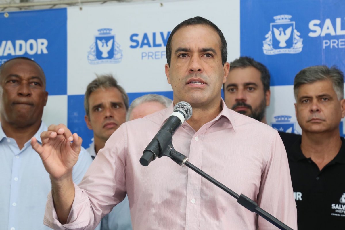 'Até hoje não renovei contrato', diz Bruno Reis sobre problemas com a Embasa