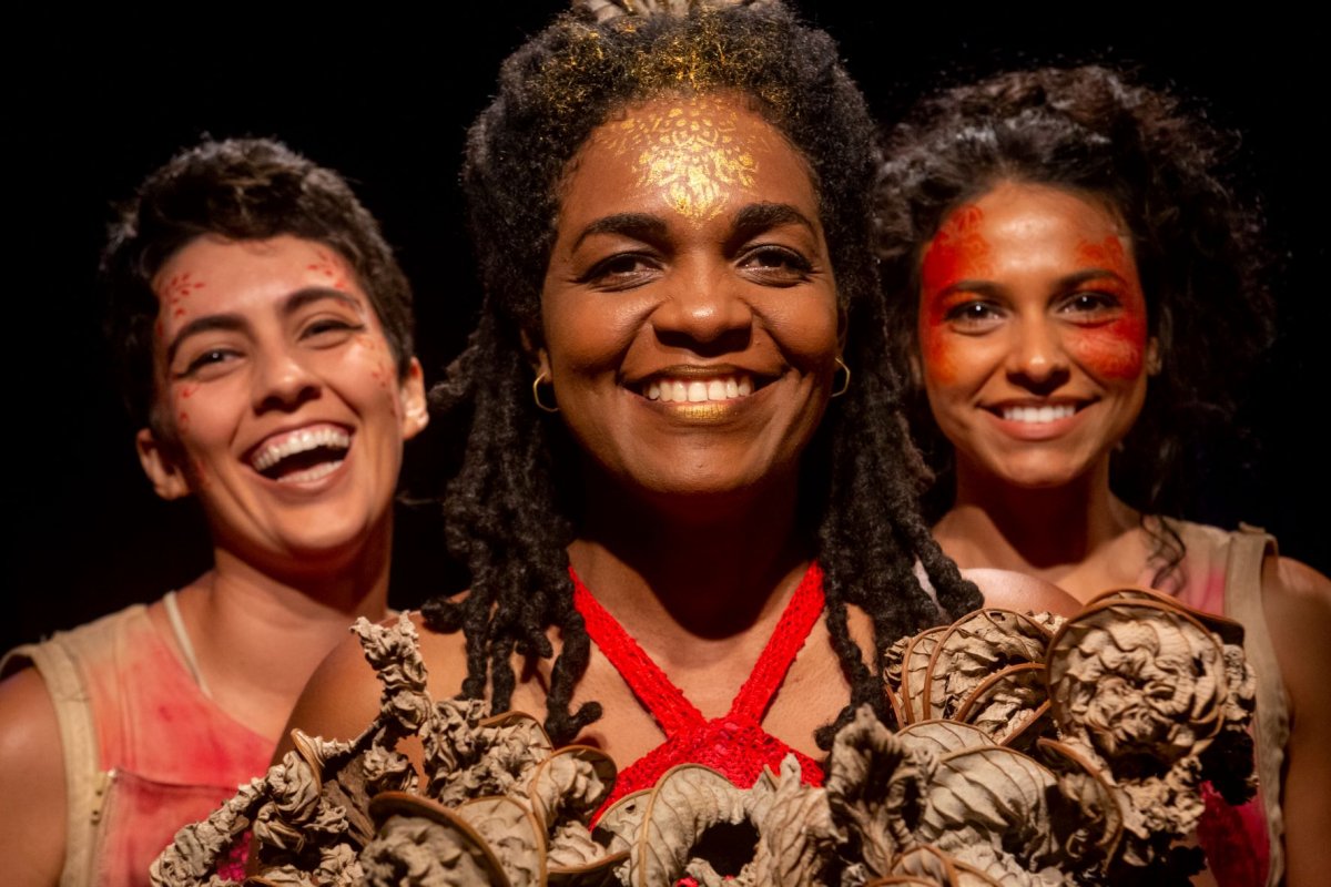 Espetáculo híbrido Pulsações estreia no Goethe-Institut Salvador