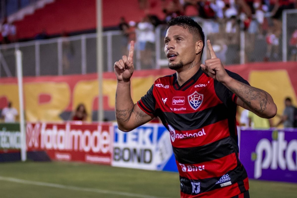 Vitória tenta acabar com má fase em estreia na Copa do Brasil