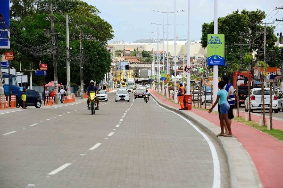 Prefeitura entrega nova Avenida São Cristóvão