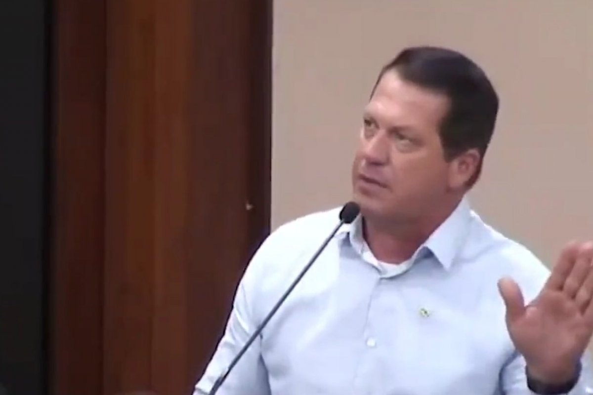 Patriotas expulsa vereador Sandro Fantinel após declaração xenofóbica
