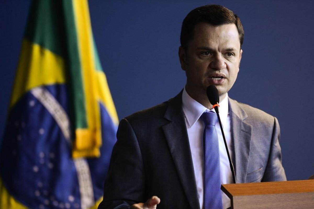 Moraes mantém prisão preventiva de Anderson Torres