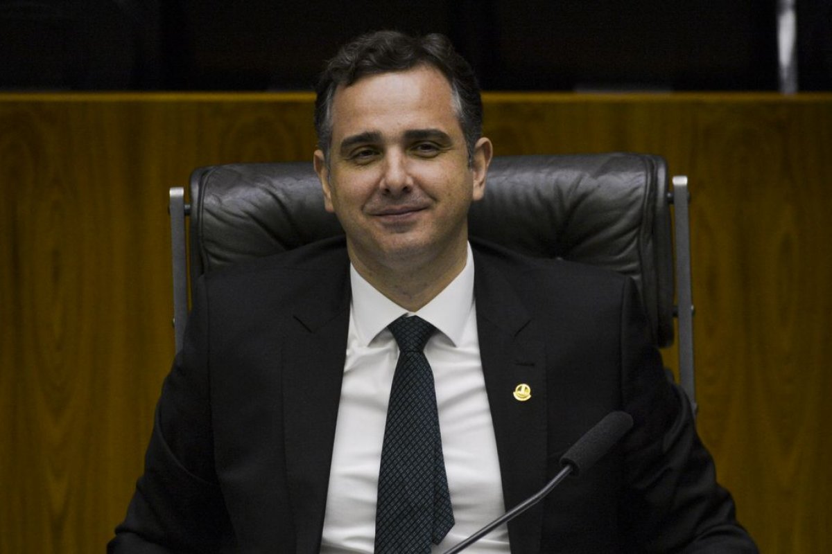 Plenário do TSE homenageia presidente do Senado na próxima terça-feira (7)