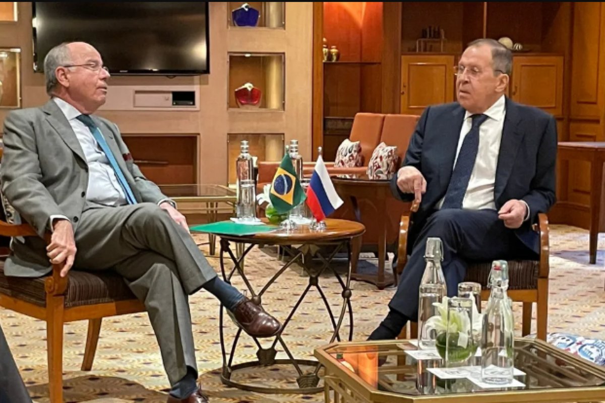 Mauro Vieira se encontra com chanceler russo na Índia