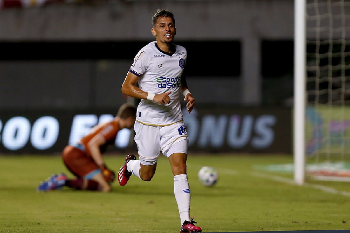 Xô crise: Bahia bate Jacuipense com facilidade e avança para terceira fase da Copa do Brasil