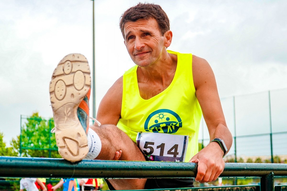 Treino de resistência reduz inflamação em idosos com sarcopenia, diz estudo
