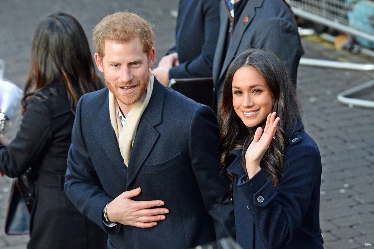 Harry e Meghan recebem ordem de despejo do rei Charles III, diz jornal