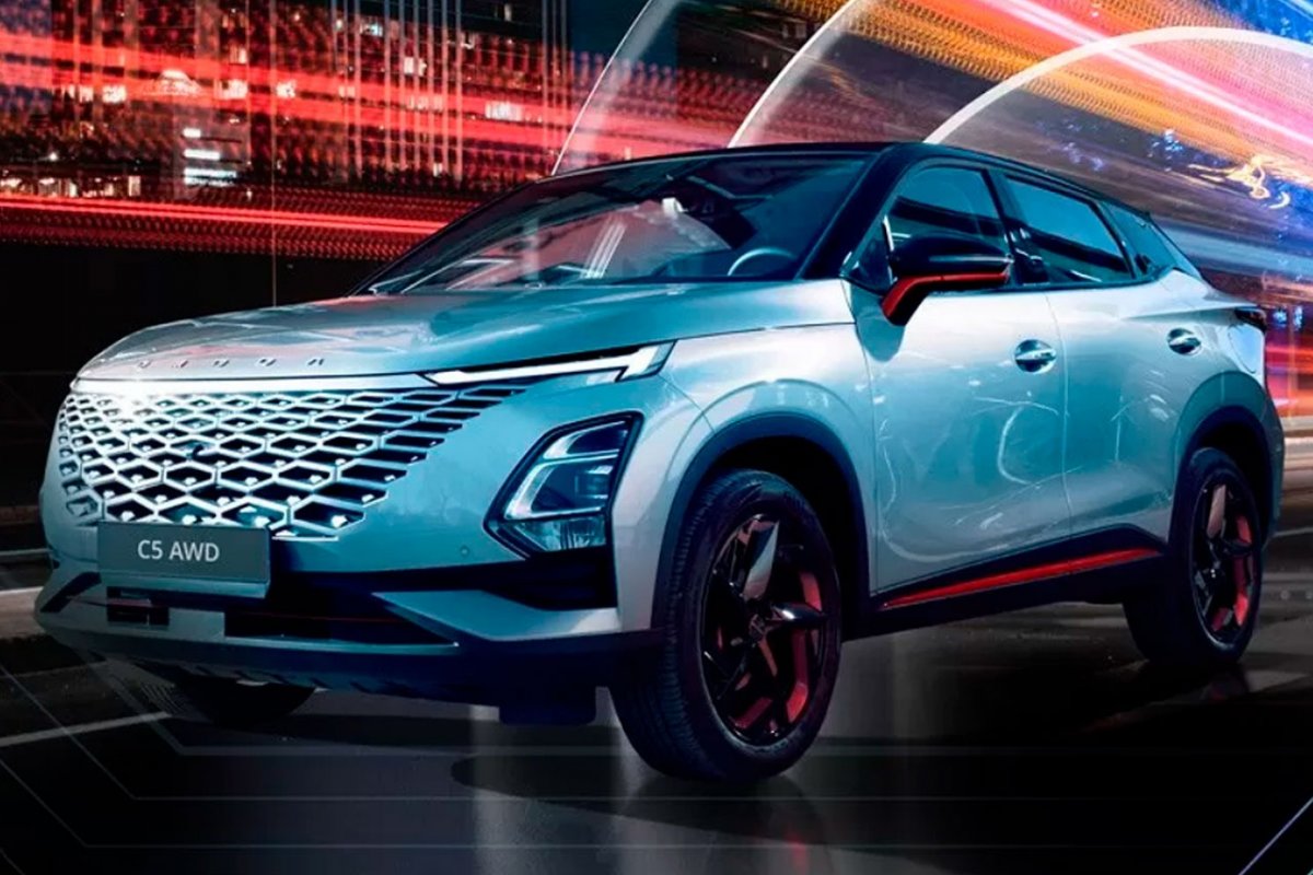 Chery Omoda ganha versão com tração integral